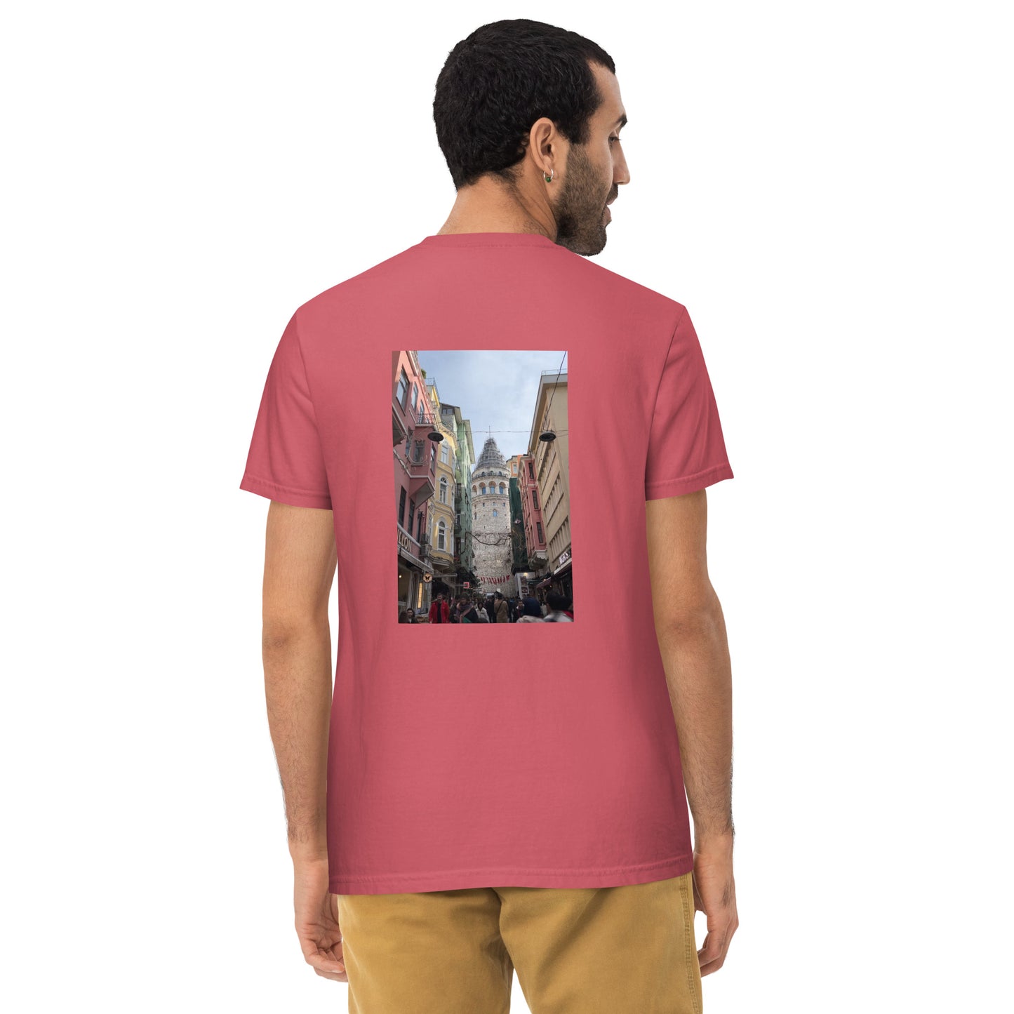 Istanbul Unisex garment-dyed pocket t-shirt